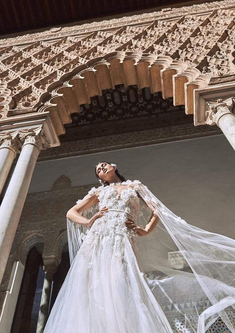 Pronovias Privee Wedding Dress Pronovias Privee: Jerez