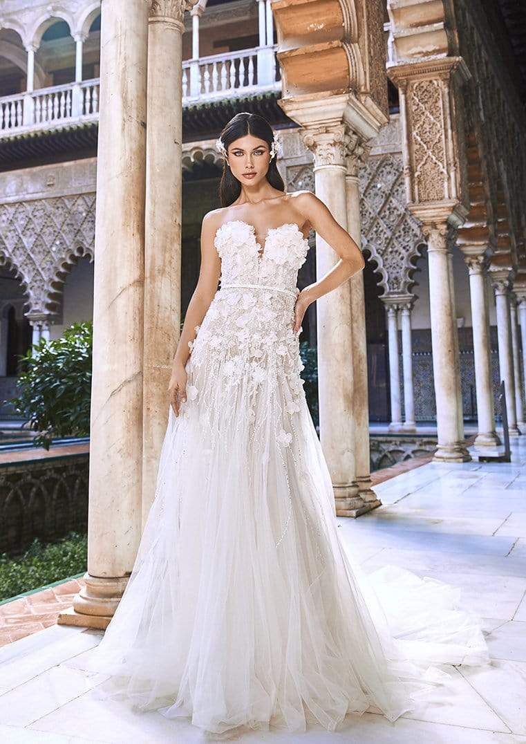 http://camelliabridalshop.com/cdn/shop/products/pronovias-privee-wedding-dress-pronovias-privee-jerez-price-sale-32216993562773.jpg?v=1631805787&width=2048