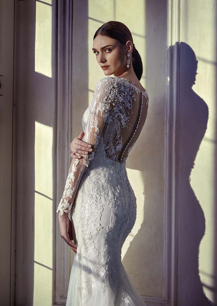 Pronovias Privee Wedding Dress Pronovias Privee: Lilith