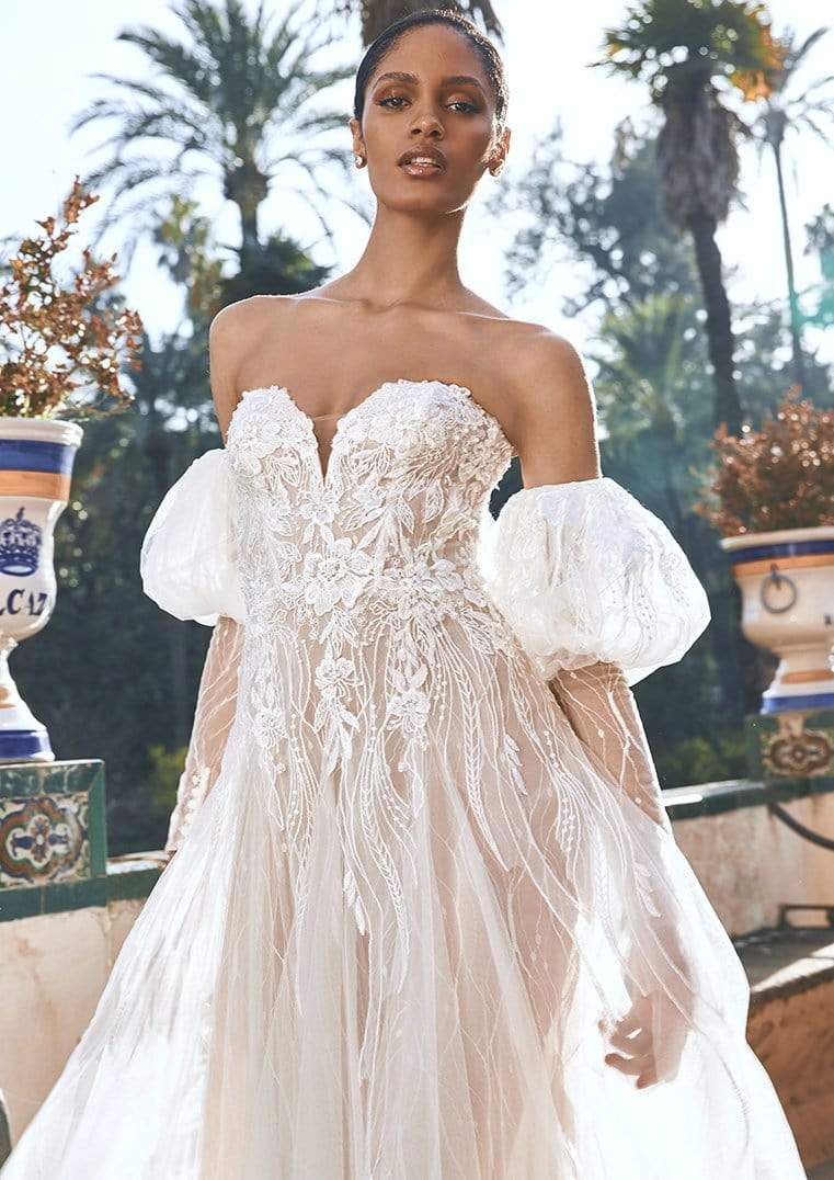 Pronovias Privee Wedding Dress Pronovias Privee: Mogra