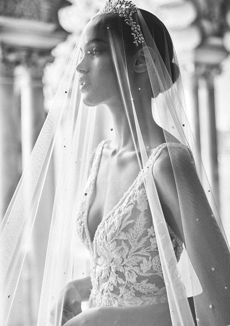 Pronovias Privee Wedding Dress Pronovias Privee: Siwa