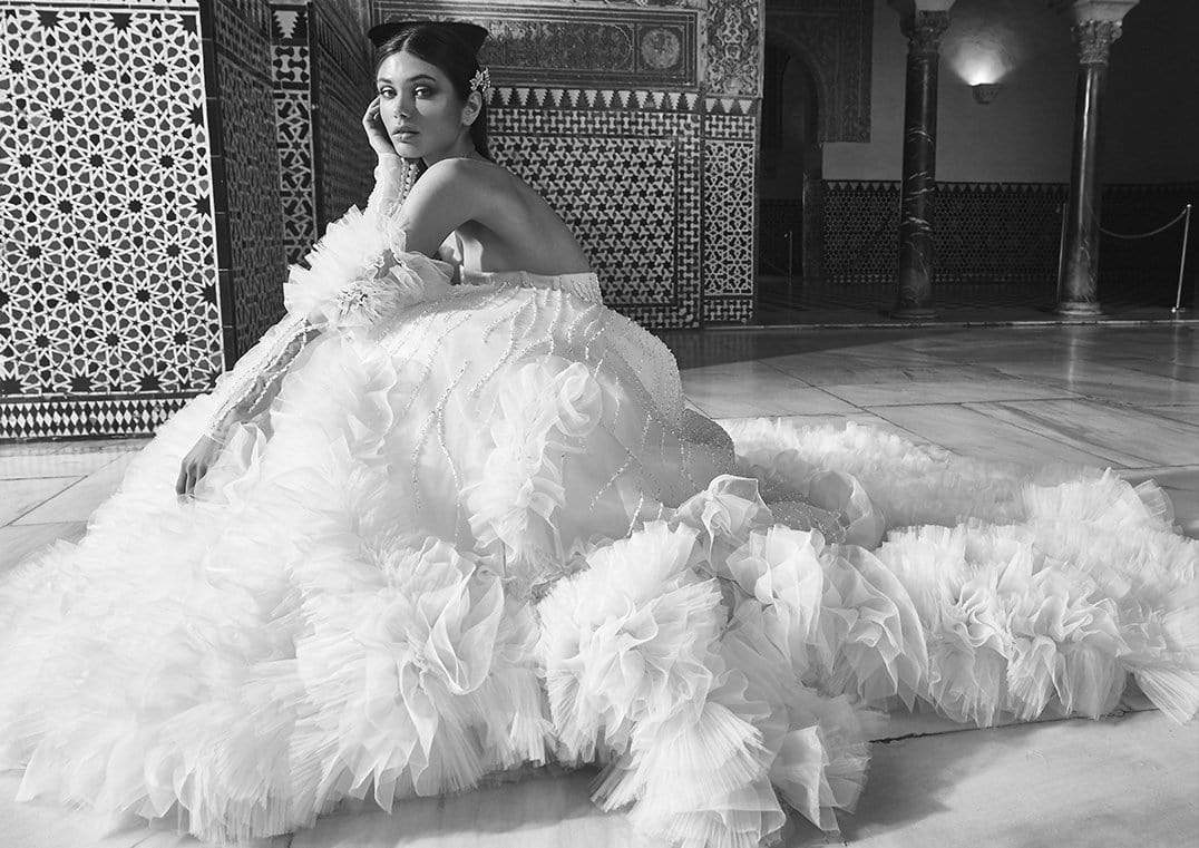 Pronovias Privee Wedding Dress Pronovias Privee: Timimun