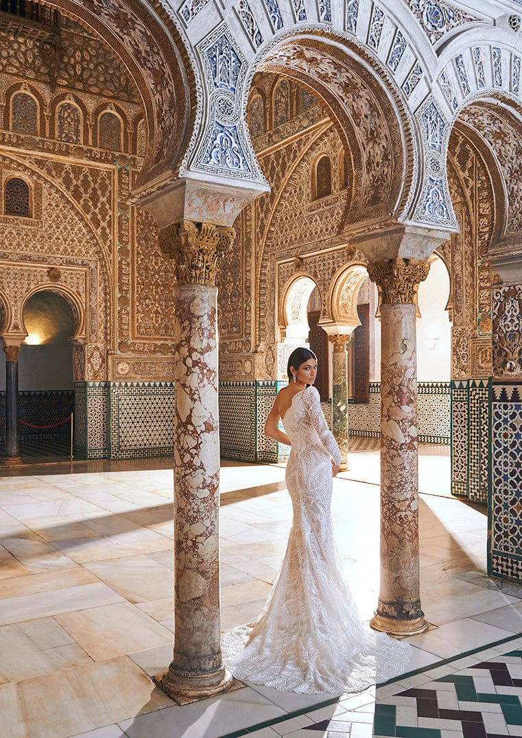 Pronovias Privee Wedding Dress Pronovias Privee: Toconao