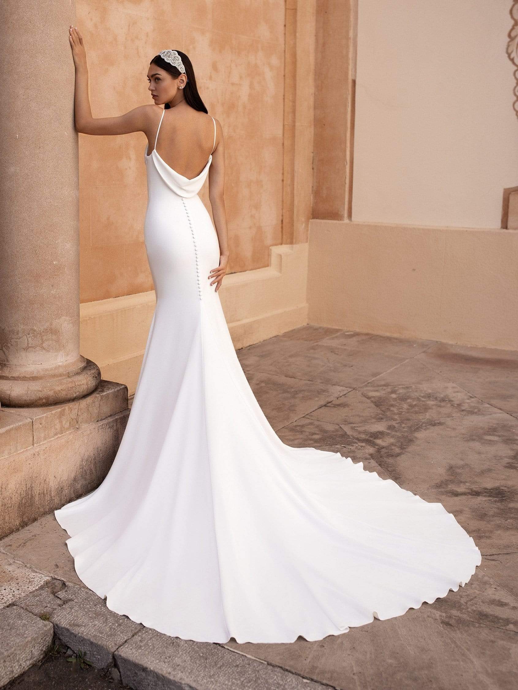Pronovias Wedding Dress Pronovias: Antiope