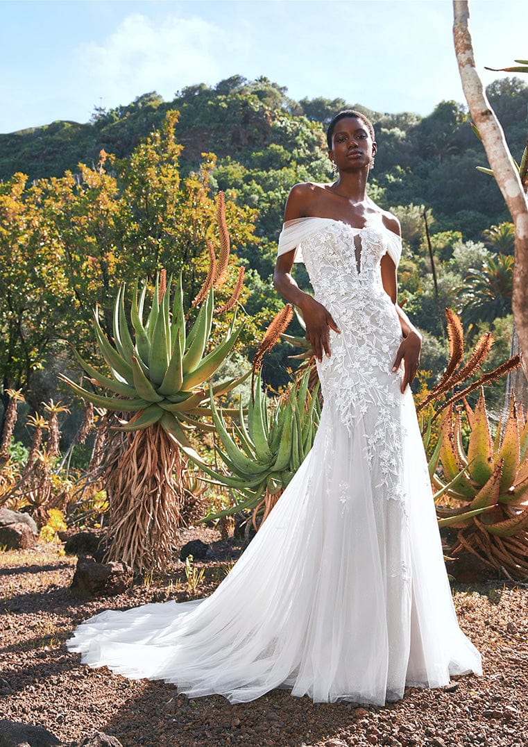 Pronovias Wedding Dress Pronovias: Baikal