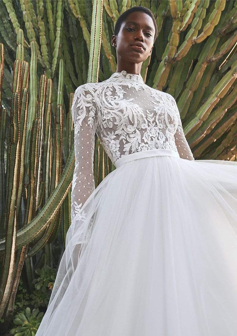 Pronovias Wedding Dress Pronovias: Blyde