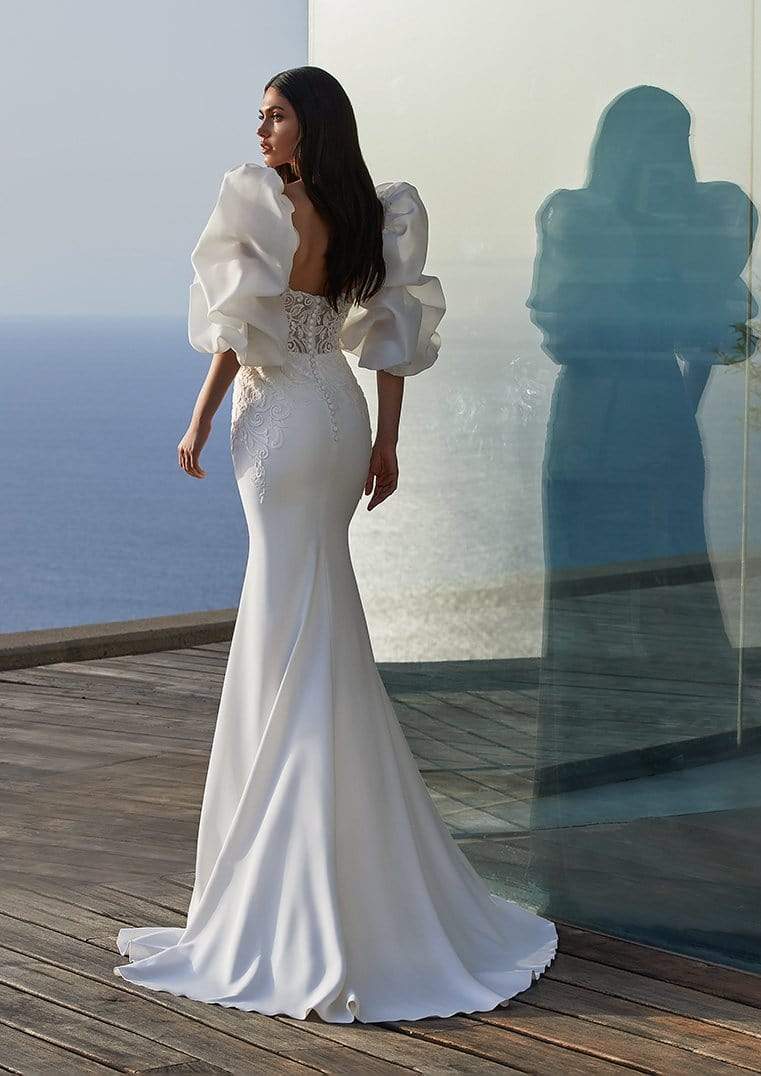 Pronovias Wedding Dress Pronovias: Clara
