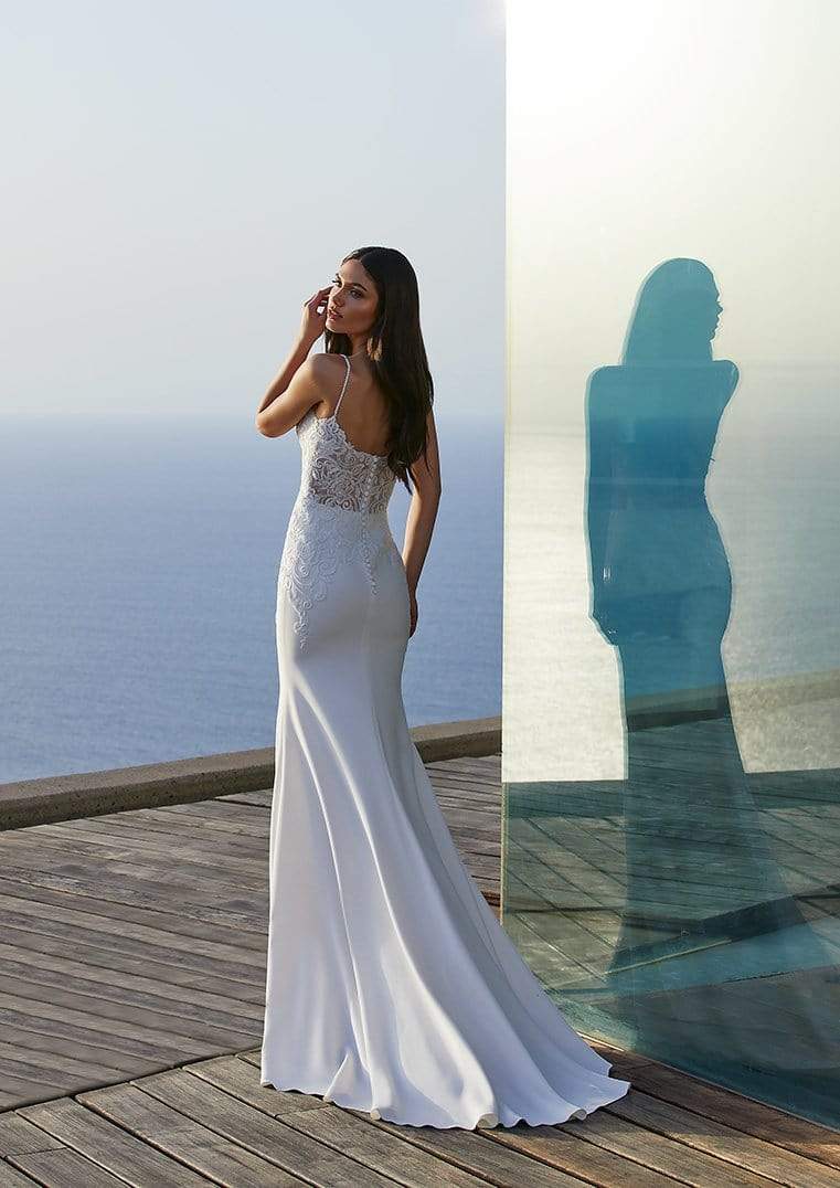 Pronovias Wedding Dress Pronovias: Clara