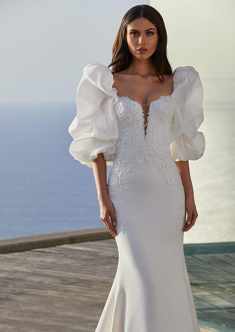 Pronovias Wedding Dress Pronovias: Clara