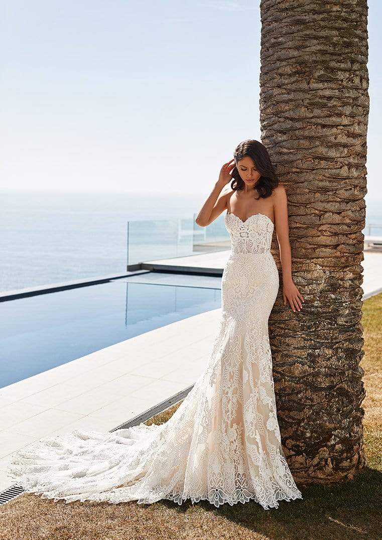 Pronovias Wedding Dress Pronovias: Desi
