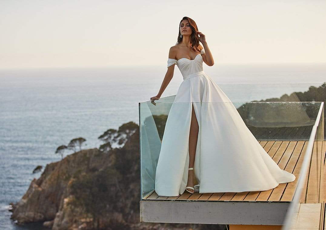 Pronovias Wedding Dress Pronovias: Dominique