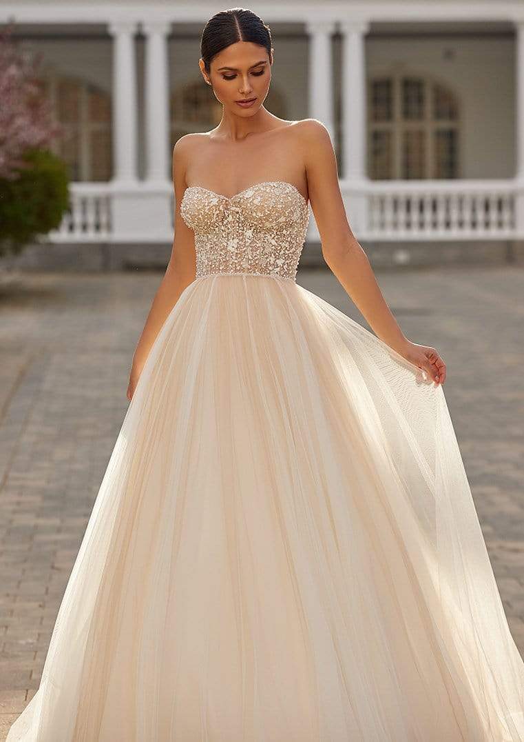 Pronovias Wedding Dress Pronovias: Drew