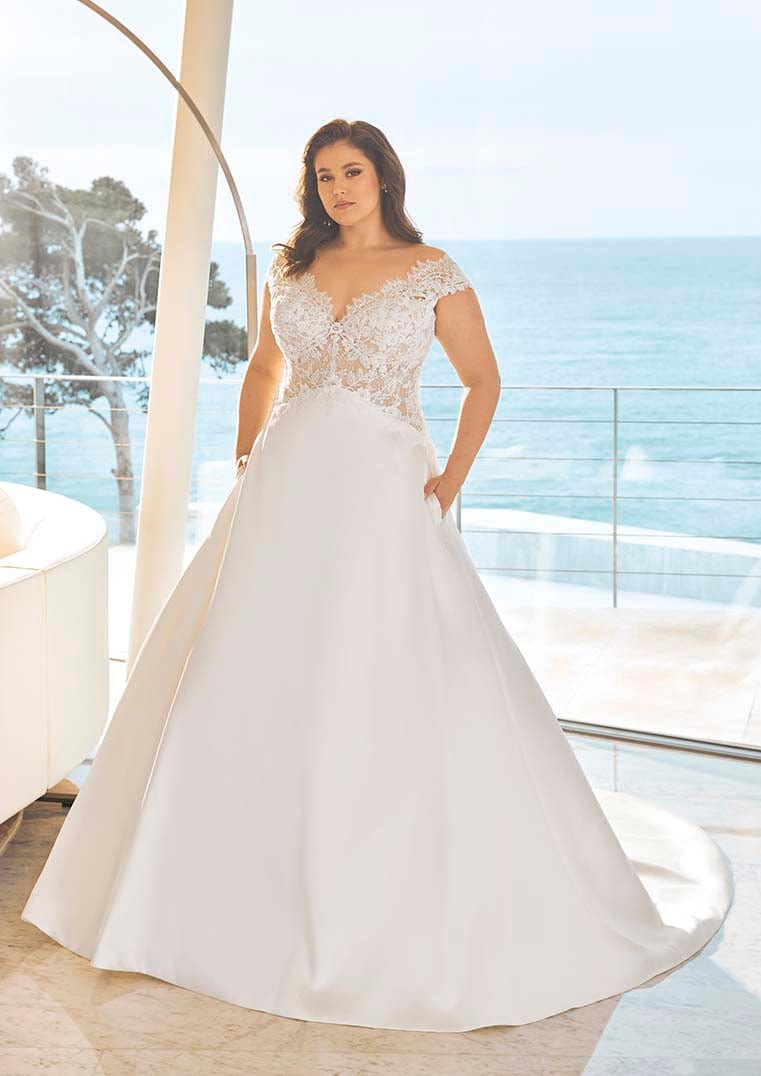 Pronovias Wedding Dress Pronovias: Edie