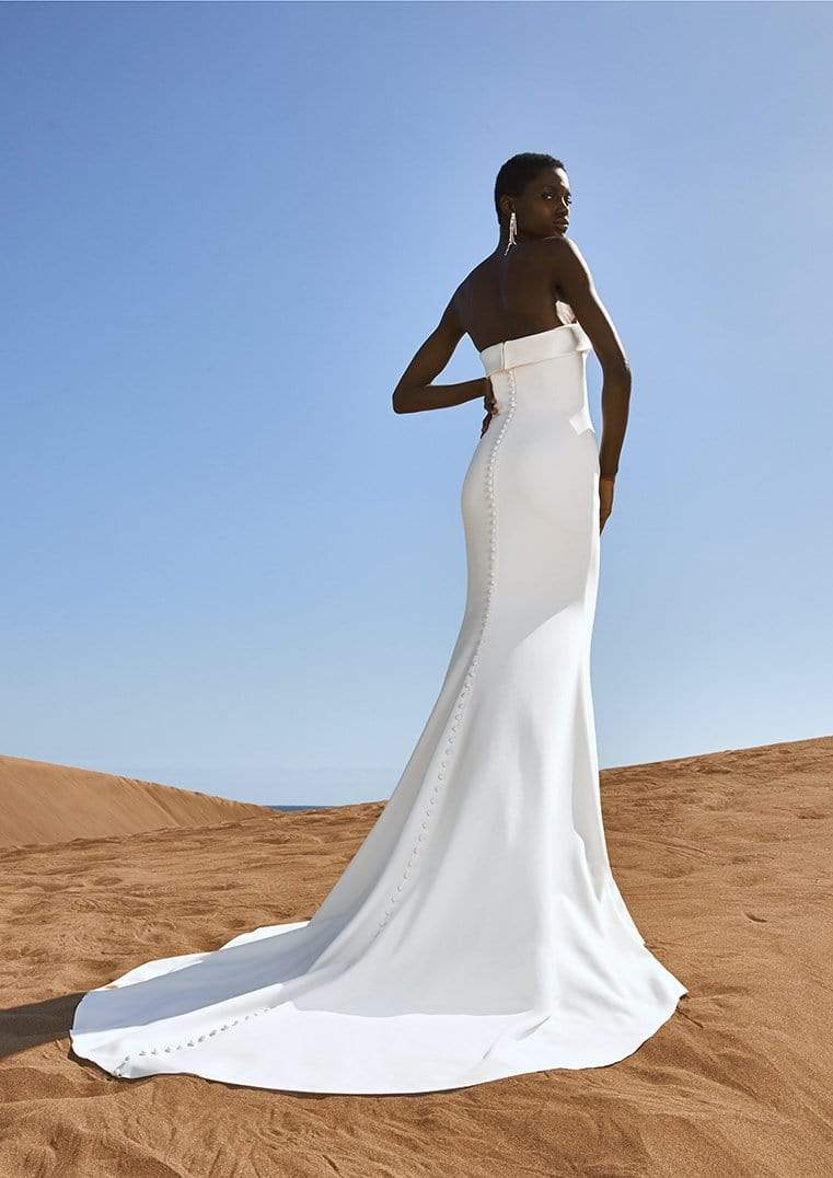 Pronovias Wedding Dress Pronovias: Fundy