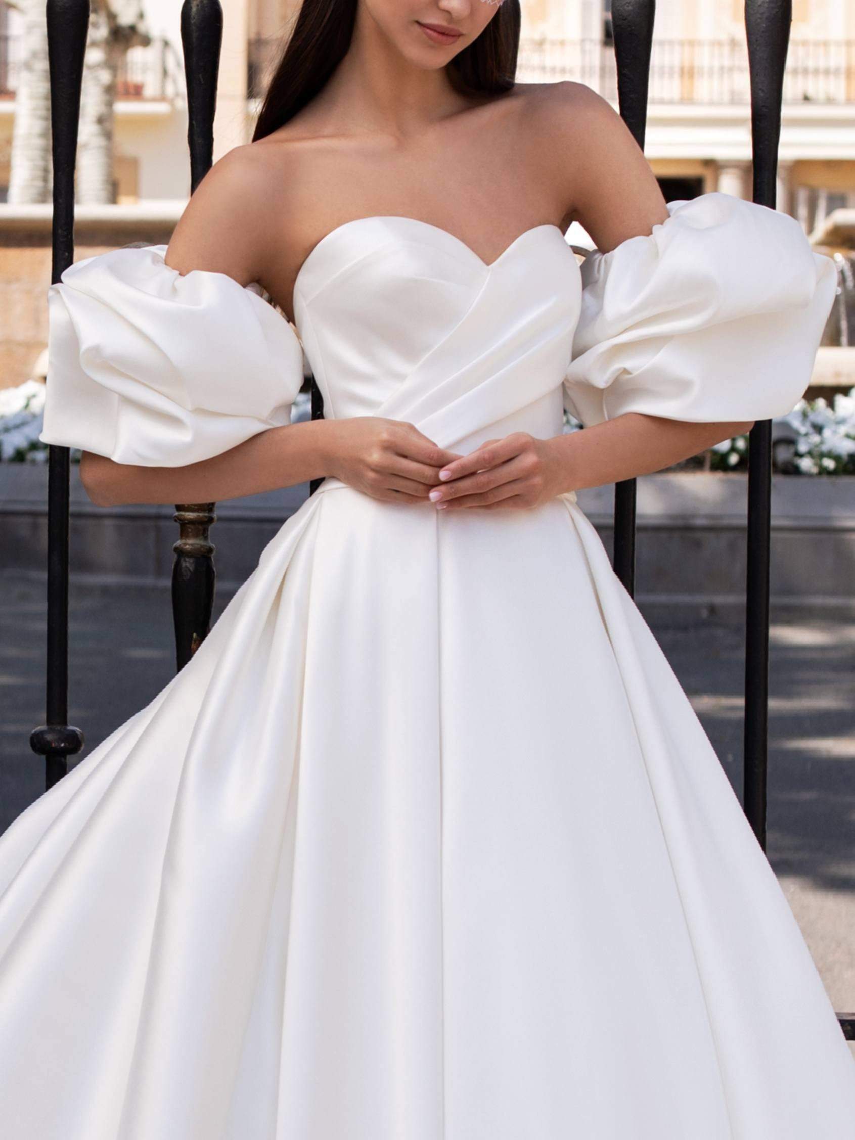 Pronovias Wedding Dress Pronovias: Ixion