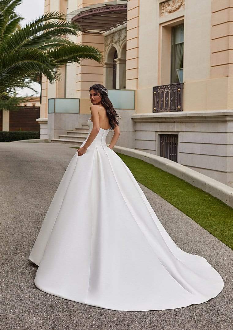Pronovias Wedding Dress Pronovias: Jory