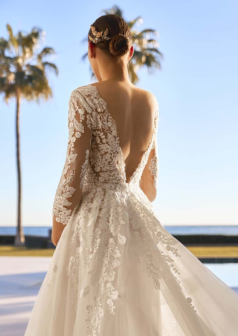 Pronovias Wedding Dress Pronovias: Mariama
