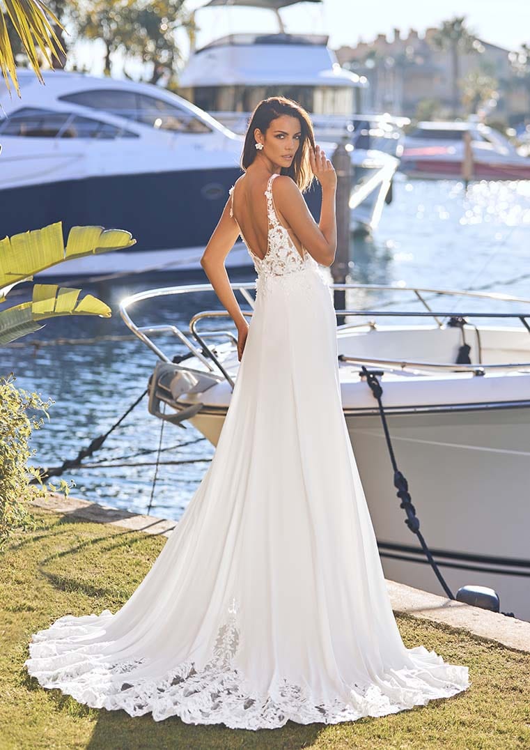 Pronovias Wedding Dress Pronovias: Marlow