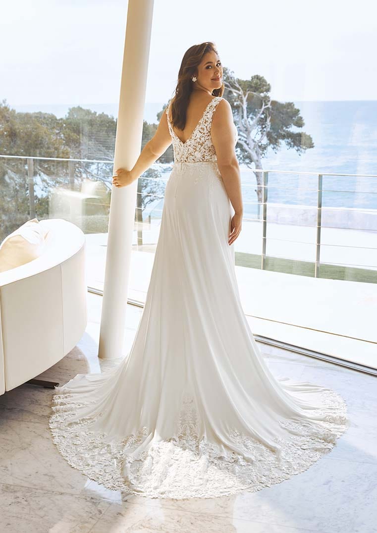 Pronovias Wedding Dress Pronovias: Marlow