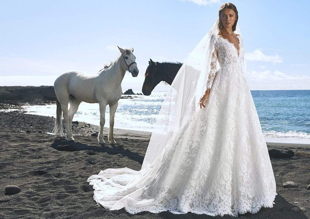 Pronovias Wedding Dress Pronovias: Mingsha
