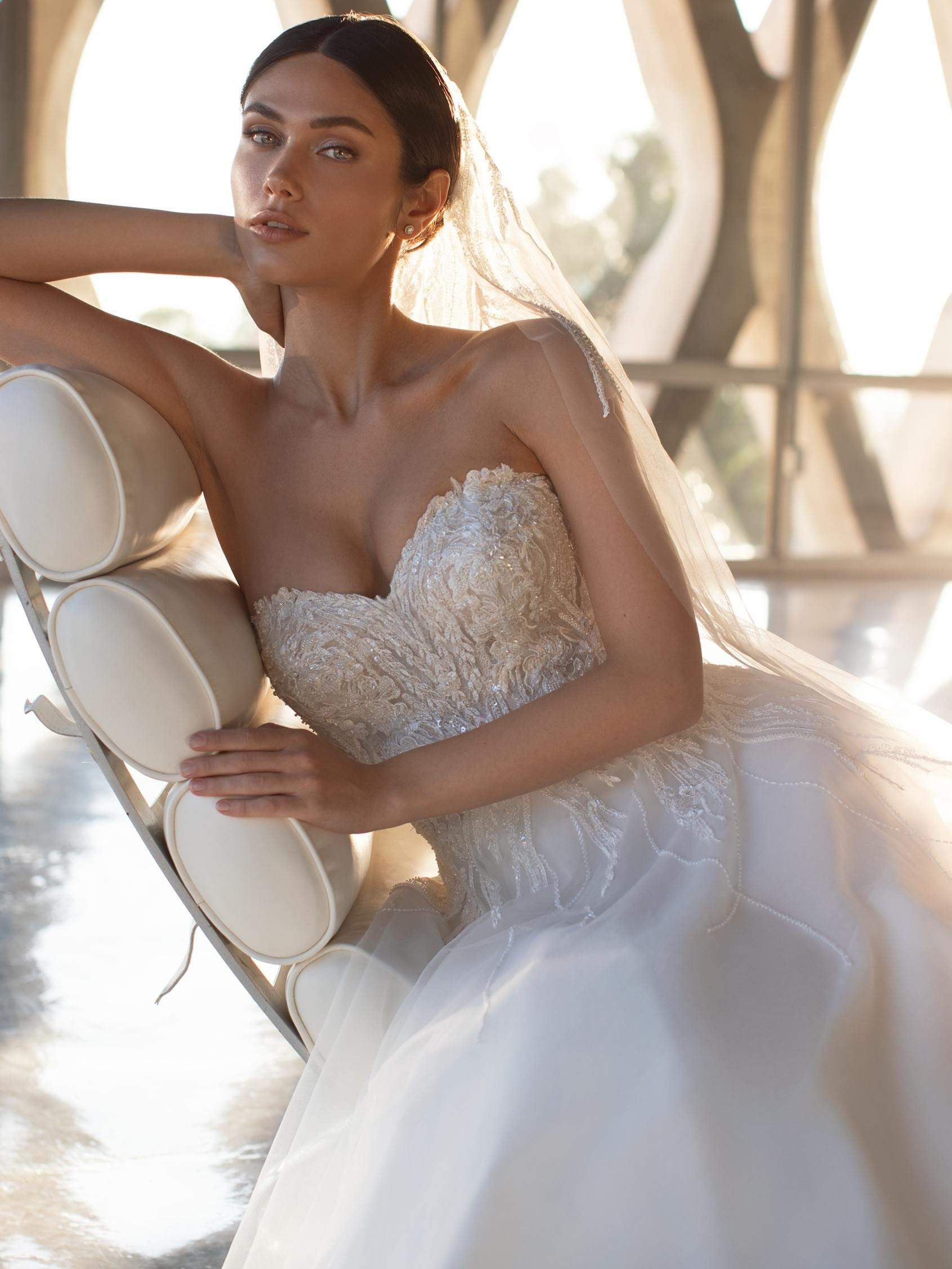 Pronovias Wedding Dress Pronovias: Parrish
