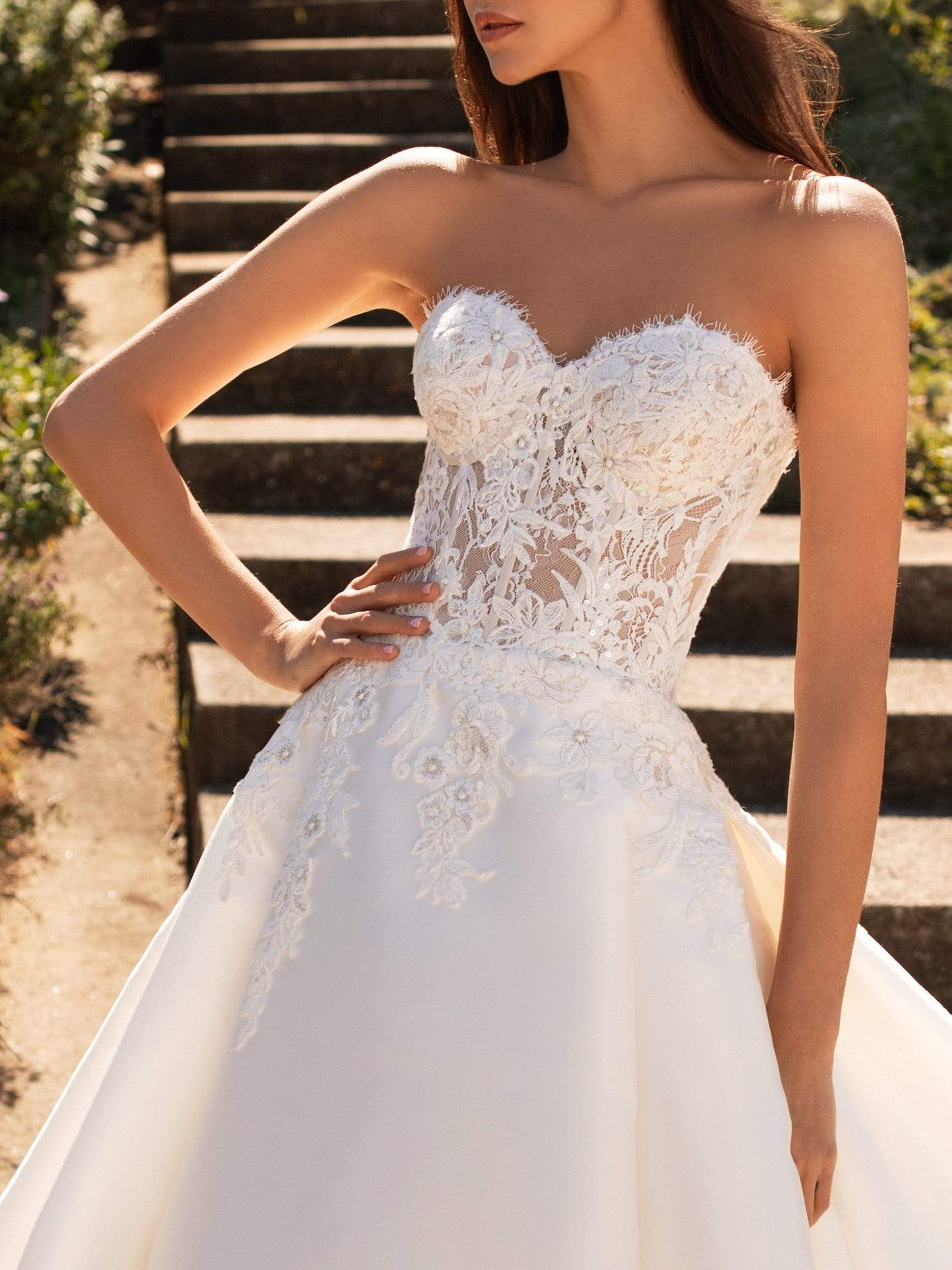 Pronovias Wedding Dress Pronovias: Phoenicia
