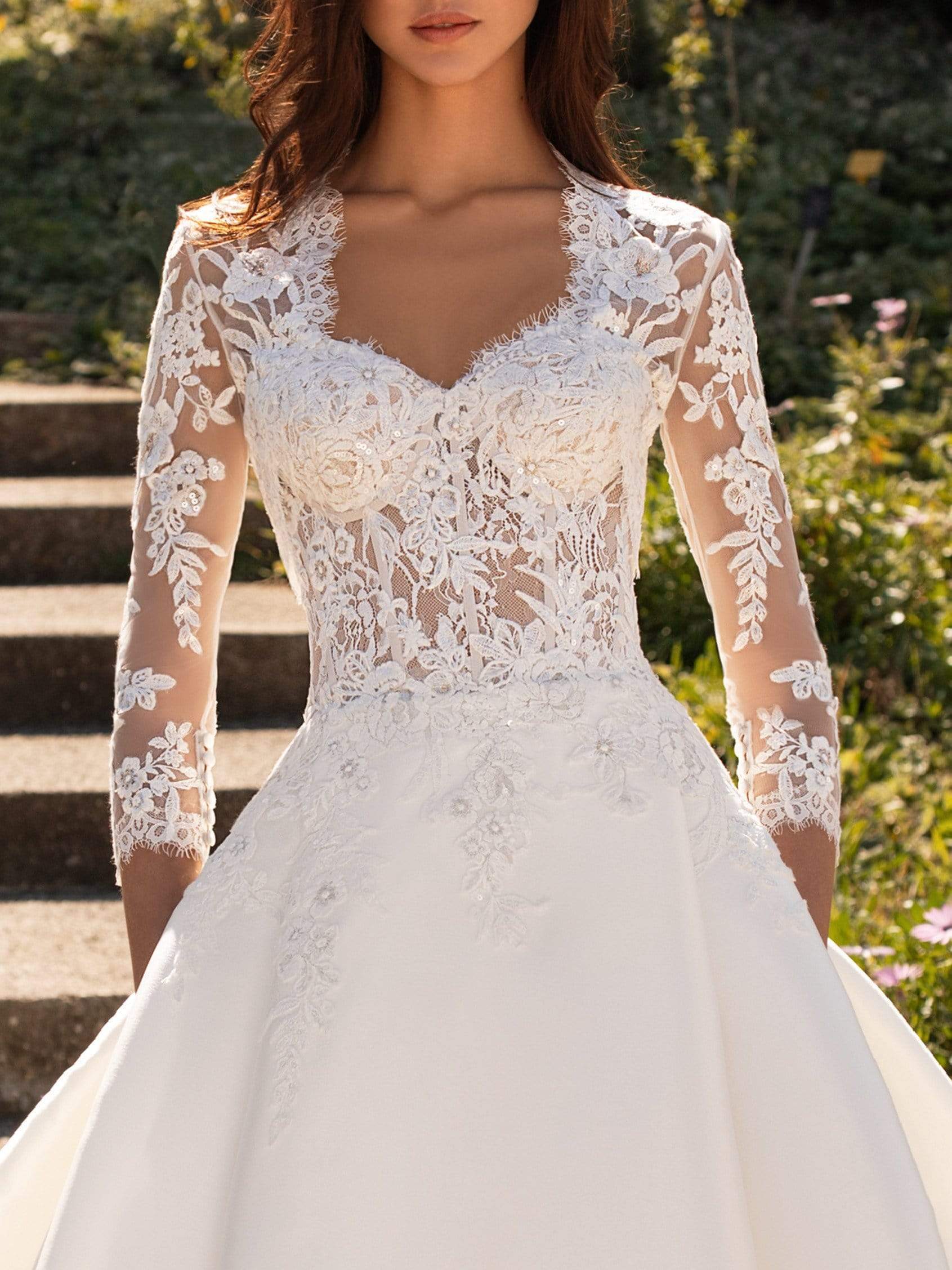 Pronovias Wedding Dress Pronovias: Phoenicia