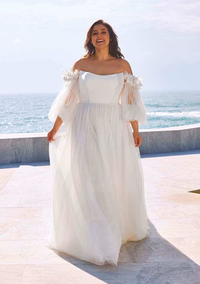Pronovias Wedding Dress Pronovias: Rosy