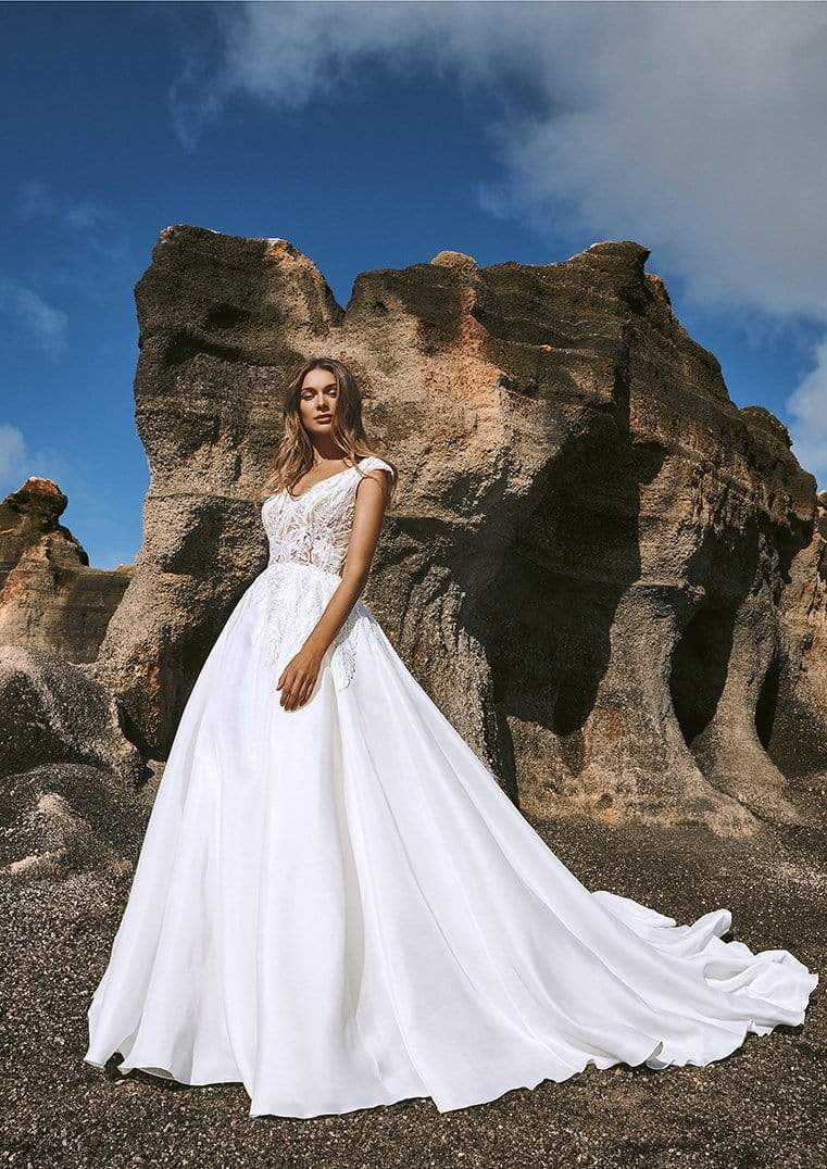 Pronovias Wedding Dress Pronovias: Shilin