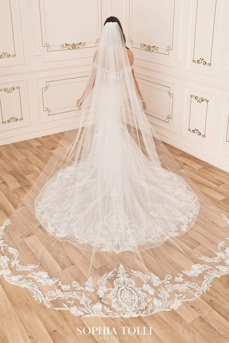 Sophia Tolli Wedding Dress Sophia Tolli: Y12033 - Clarissa