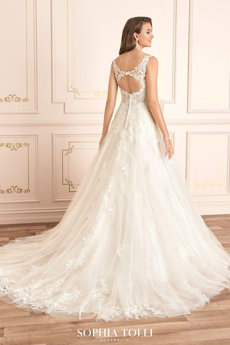 Sophia Tolli Wedding Dress Sophia Tolli: Y12035 - Chiara