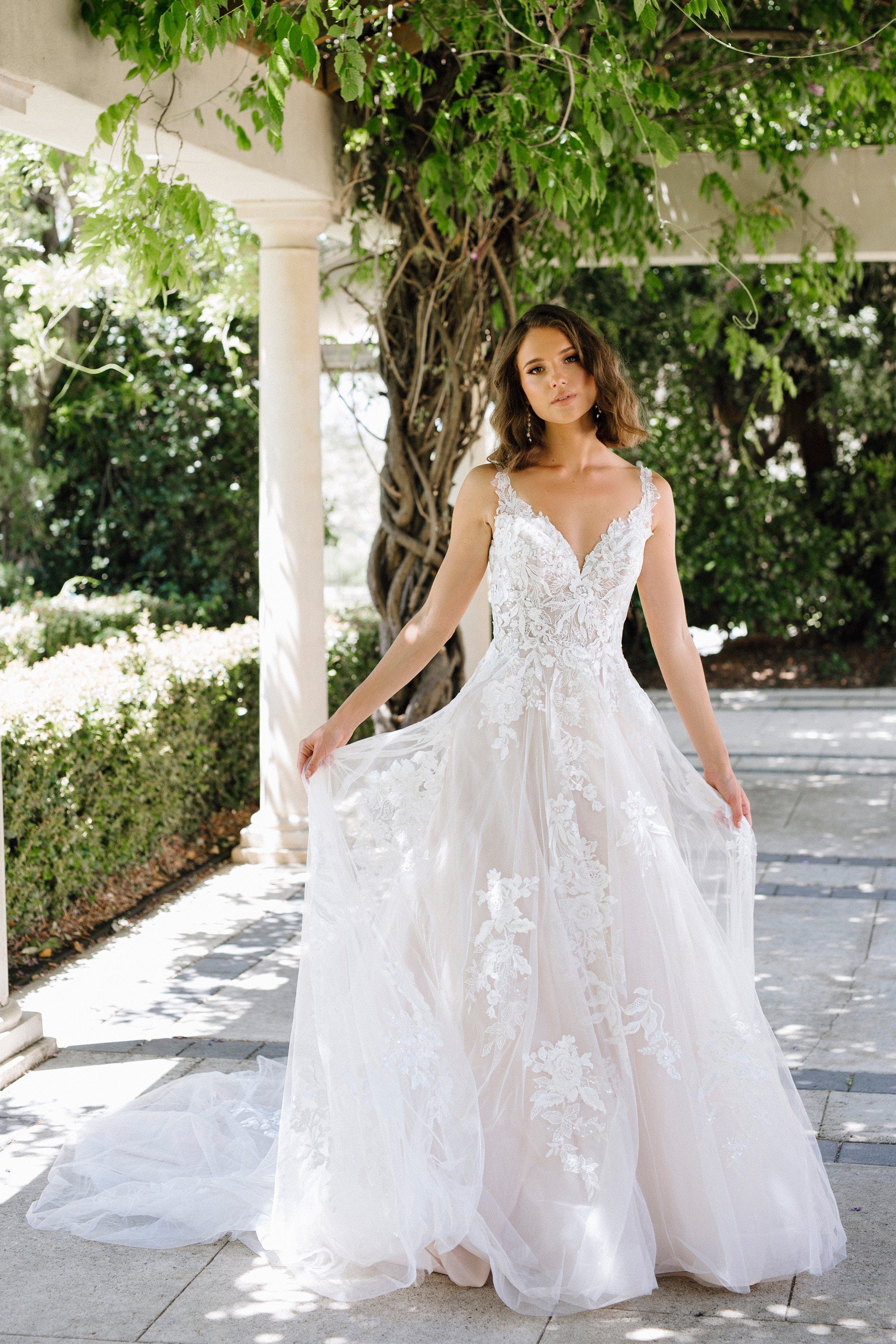 Sophia tolli lace wedding 2024 dress