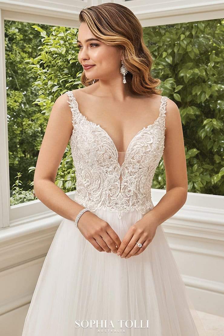 Sophia Tolli Wedding Dress Sophia Tolli: Y21974A - Camryn