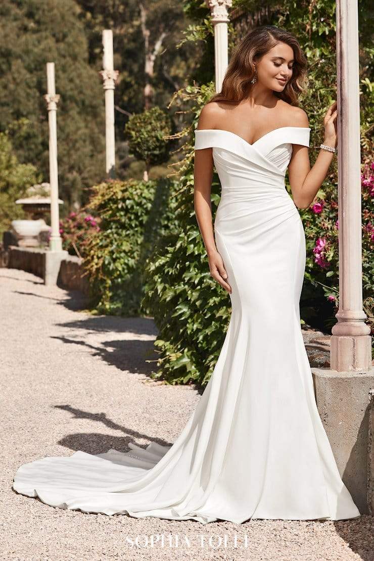 Tight fitting wedding discount dress