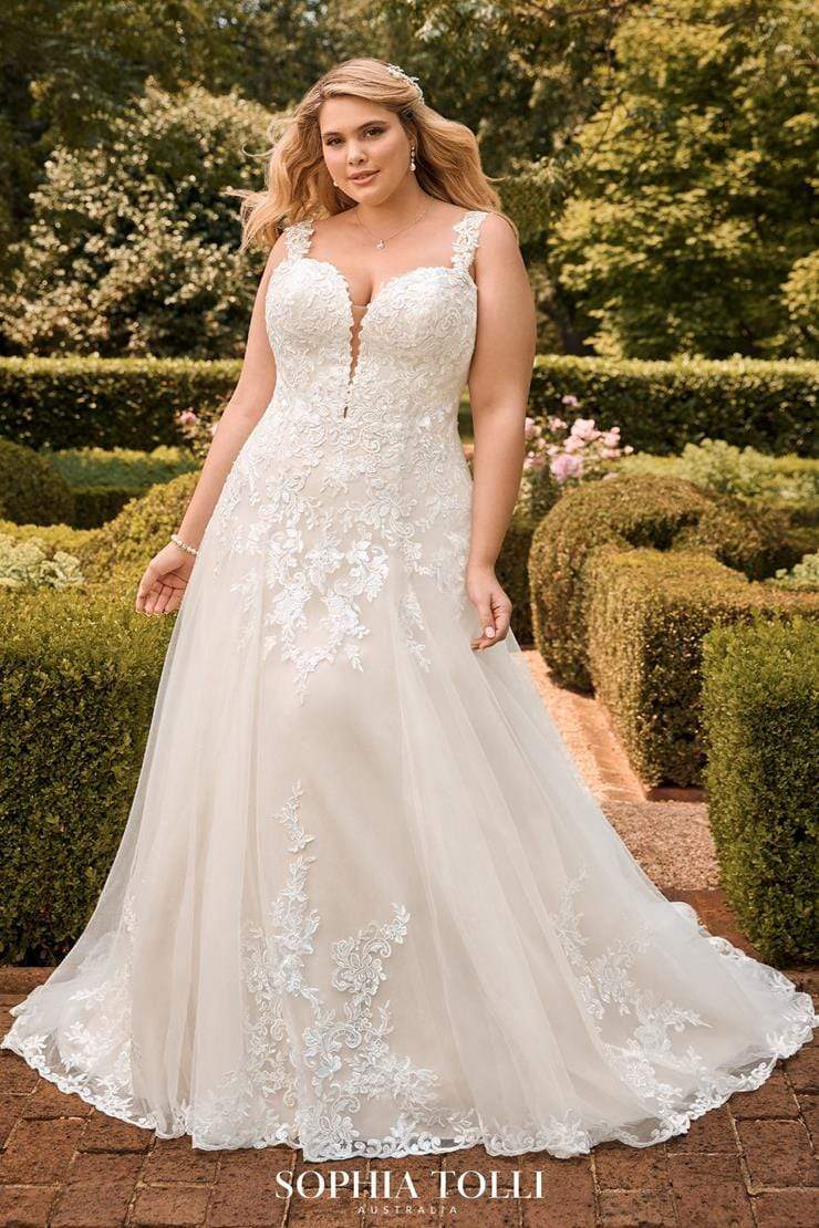 Sophia Tolli Wedding Dress Sophia Tolli: Y22047 - Montana