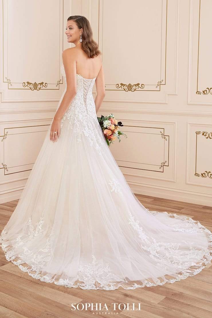 Sophia Tolli Wedding Dress Sophia Tolli: Y22047 - Montana