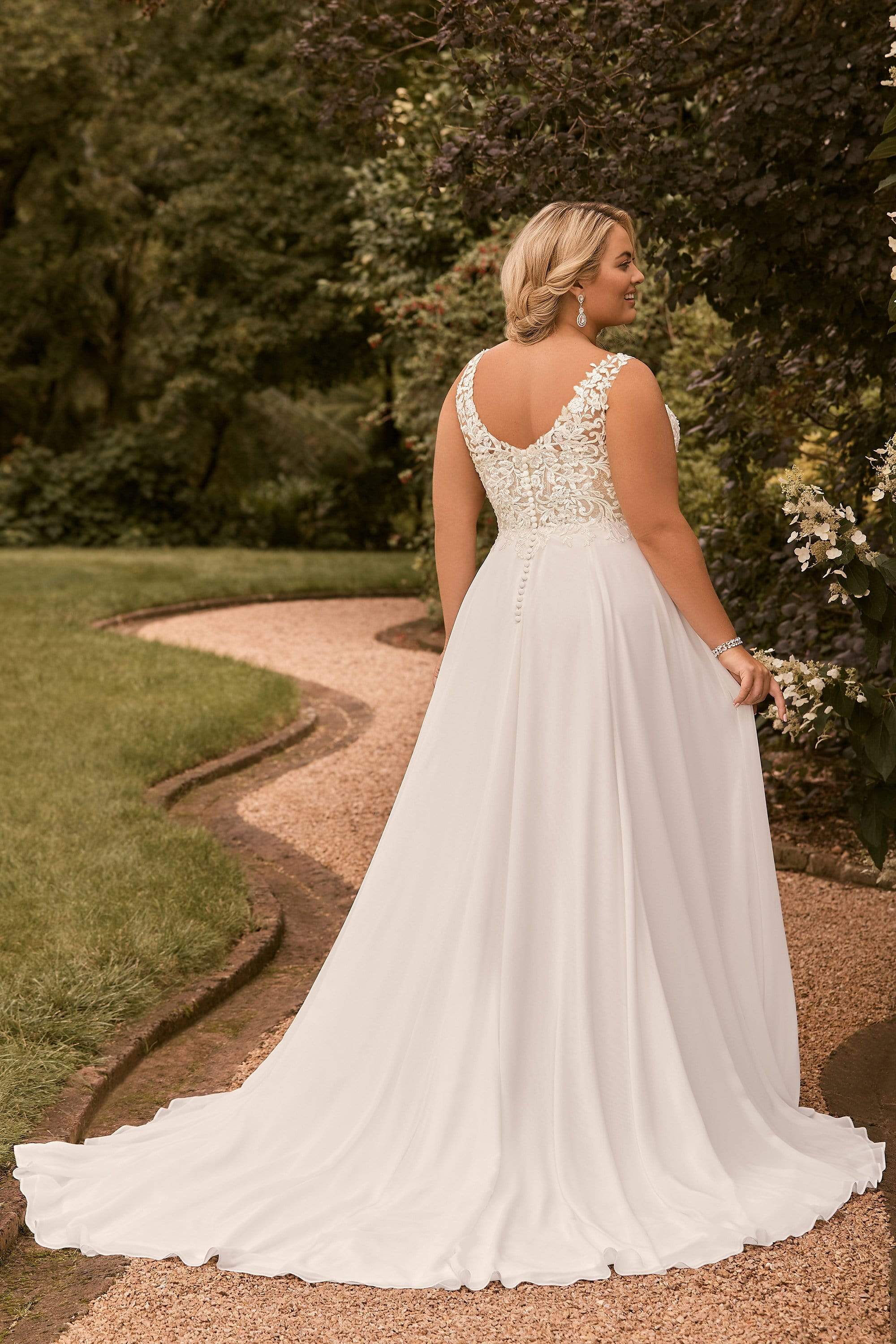 Sophia Tolli Wedding Dress Sophia Tolli: Y22178 - Luella