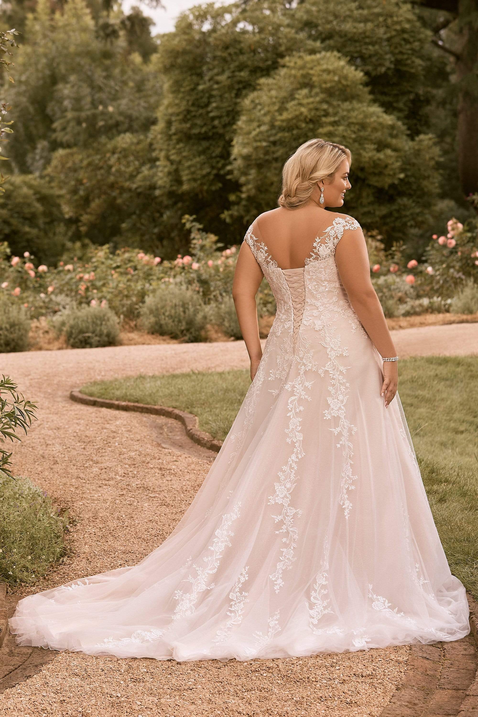 Sophia Tolli Wedding Dress Sophia Tolli: Y22185 - Kensley