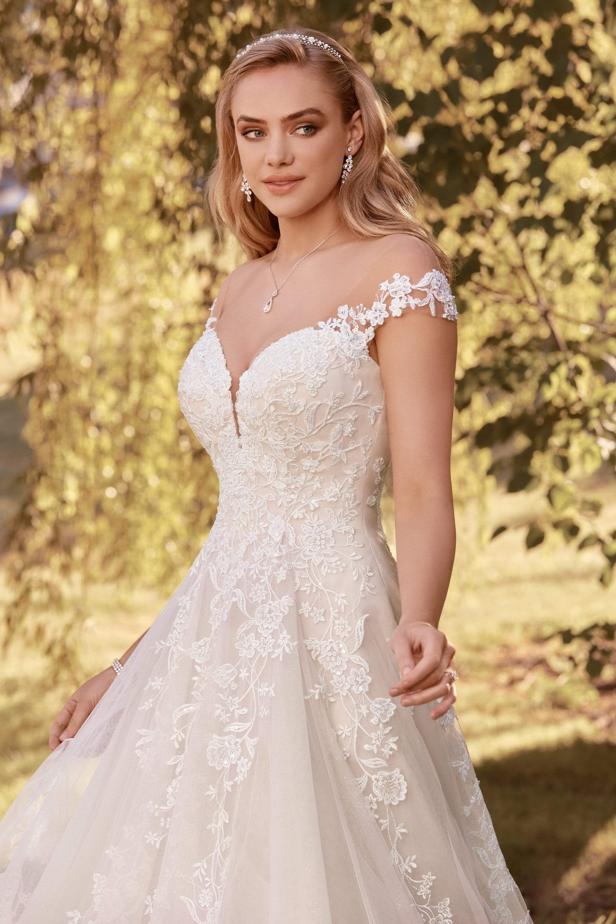 Sophia Tolli Wedding Dress Sophia Tolli: Y22185 - Kensley