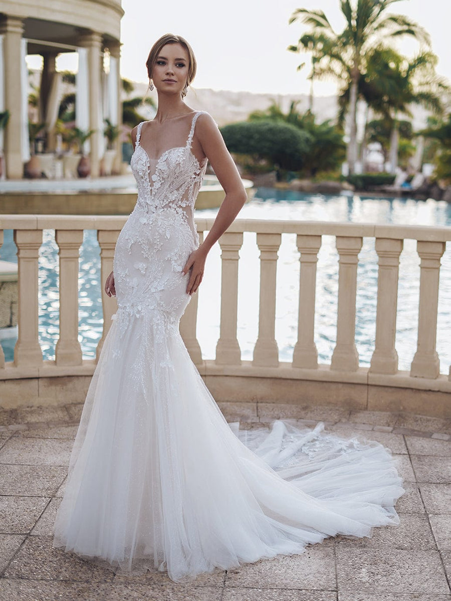 blue wedding dress for sale by Enzoani: Sidney (Clearance) SIZE:FR40 (L) atf-kg-12.04.24 As always Vetinee High Waisted Wide