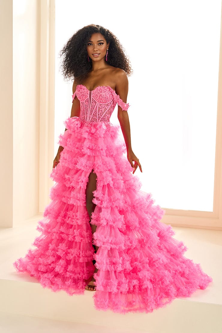 Ellie Wilde Prom 00 / Black/Hot Pink Ellie Wilde: EW36101