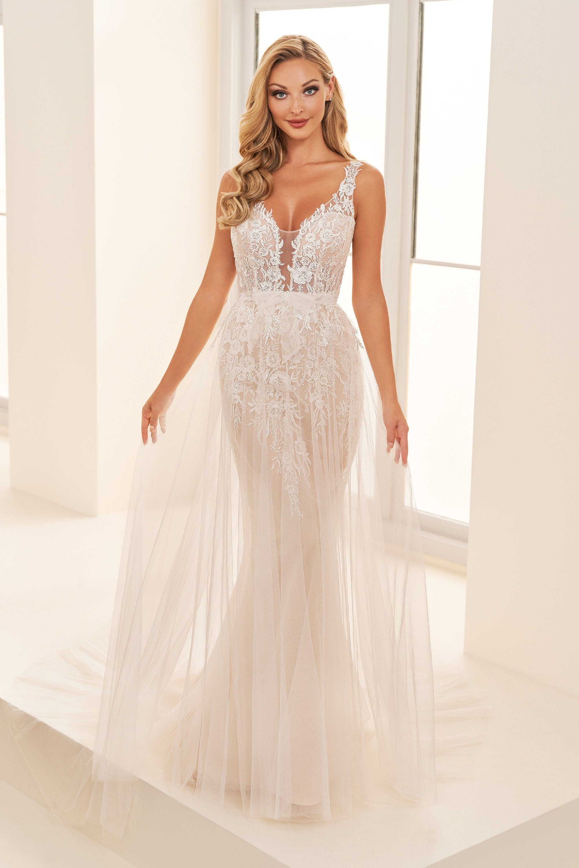 Enchanting Wedding Dress Enchanting: E2525