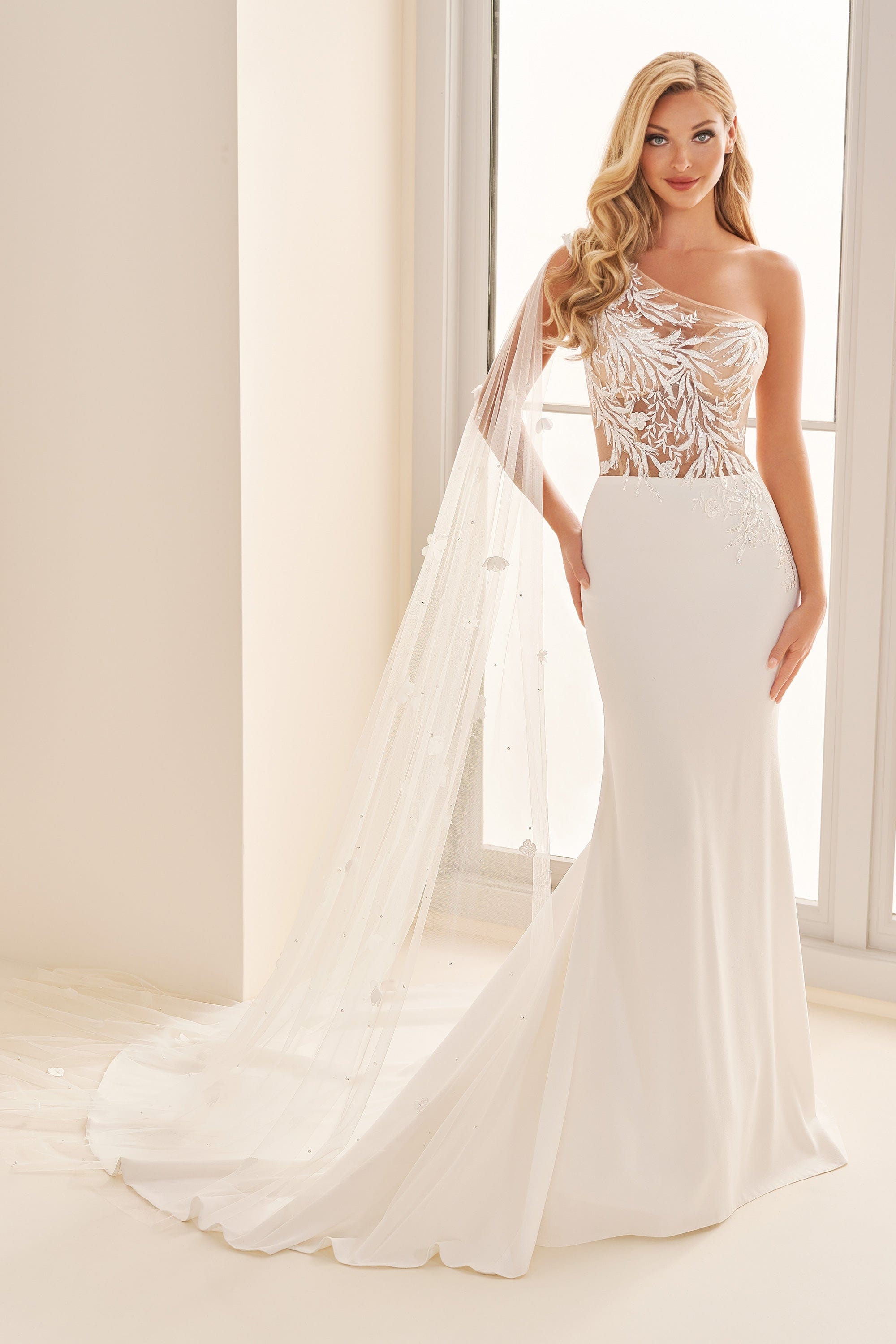 Enchanting Wedding Dress Enchanting: E2527