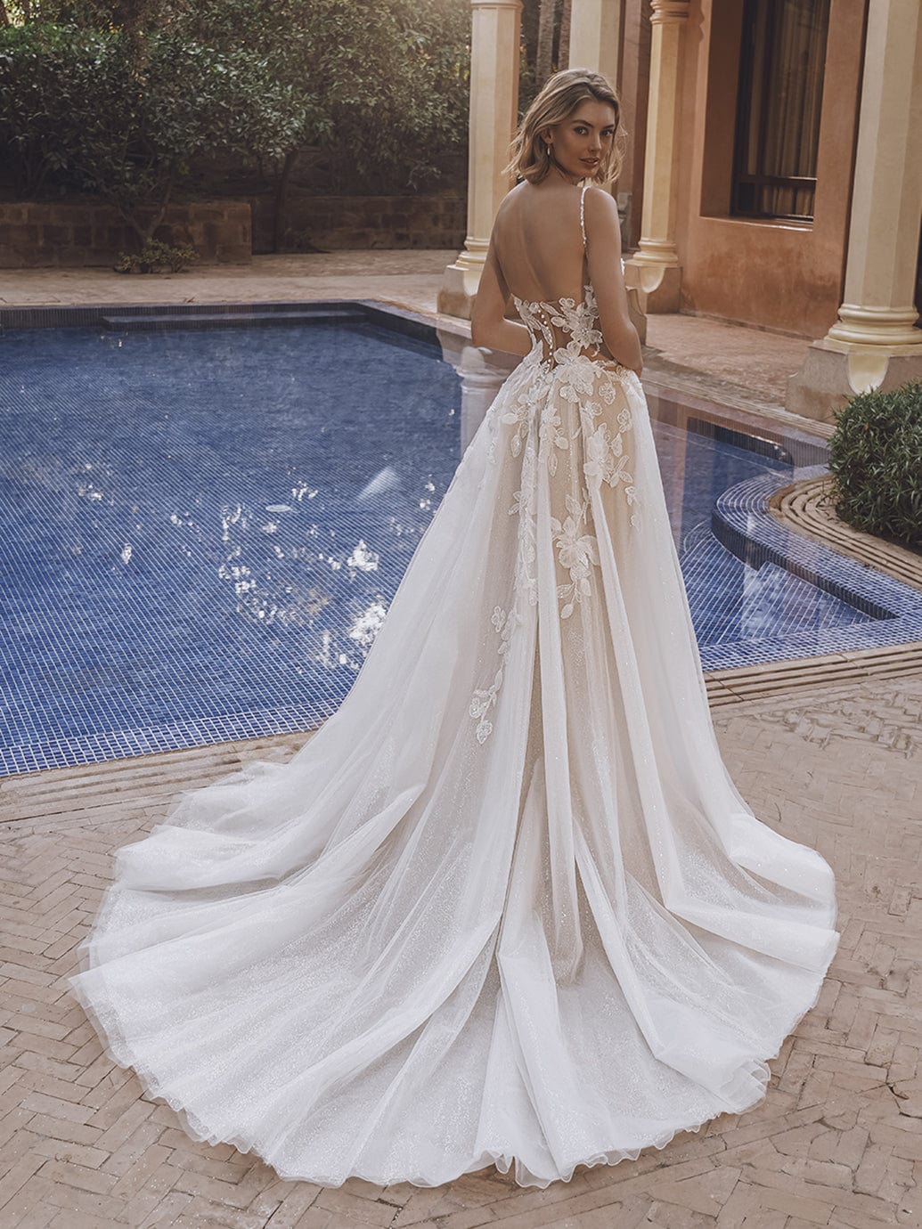 Enzoani Wedding Dress Enzoani: Umbria