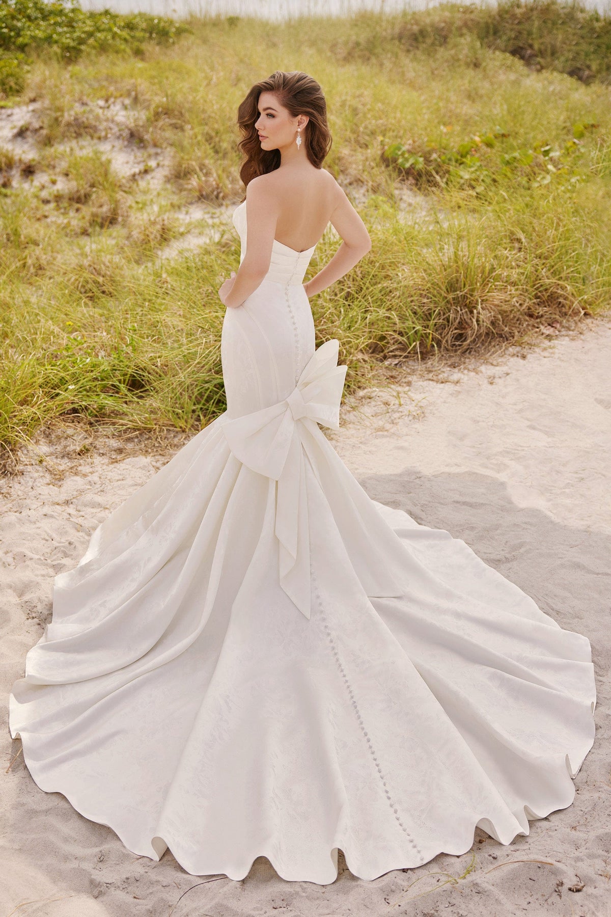 Martin Thornburg Wedding Dress Martin Thornburg: MT3229 - Peyton