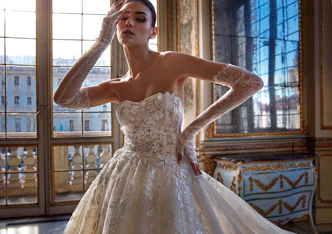 Pronovias Privee: Copper Pronovias Privee: Copper