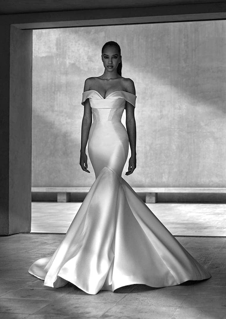 Pronovias Wedding Dress 12 / Off White Pronovias: Avonia (Clearance)