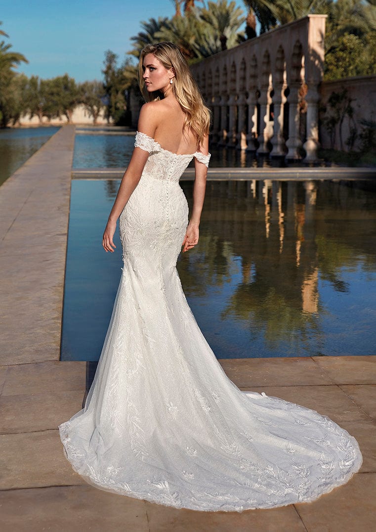 Pronovias Wedding Dress Pronovias: Kenai