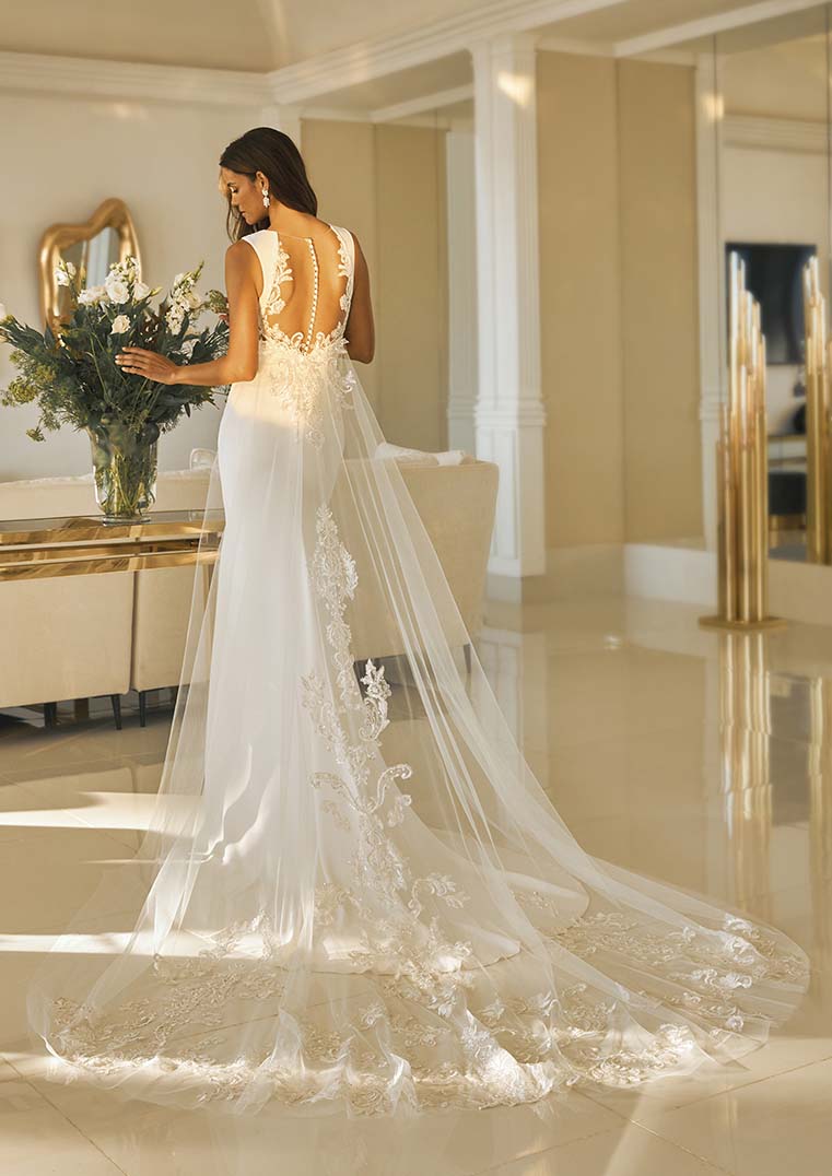 Pronovias: Nikita