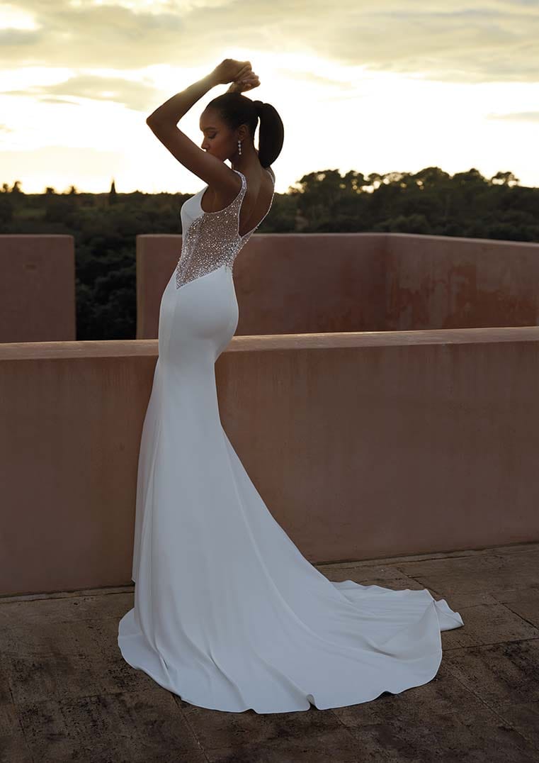 Pronovias Wedding Dress 8 / Off White/Nude Pronovias: Seea (Clearance)